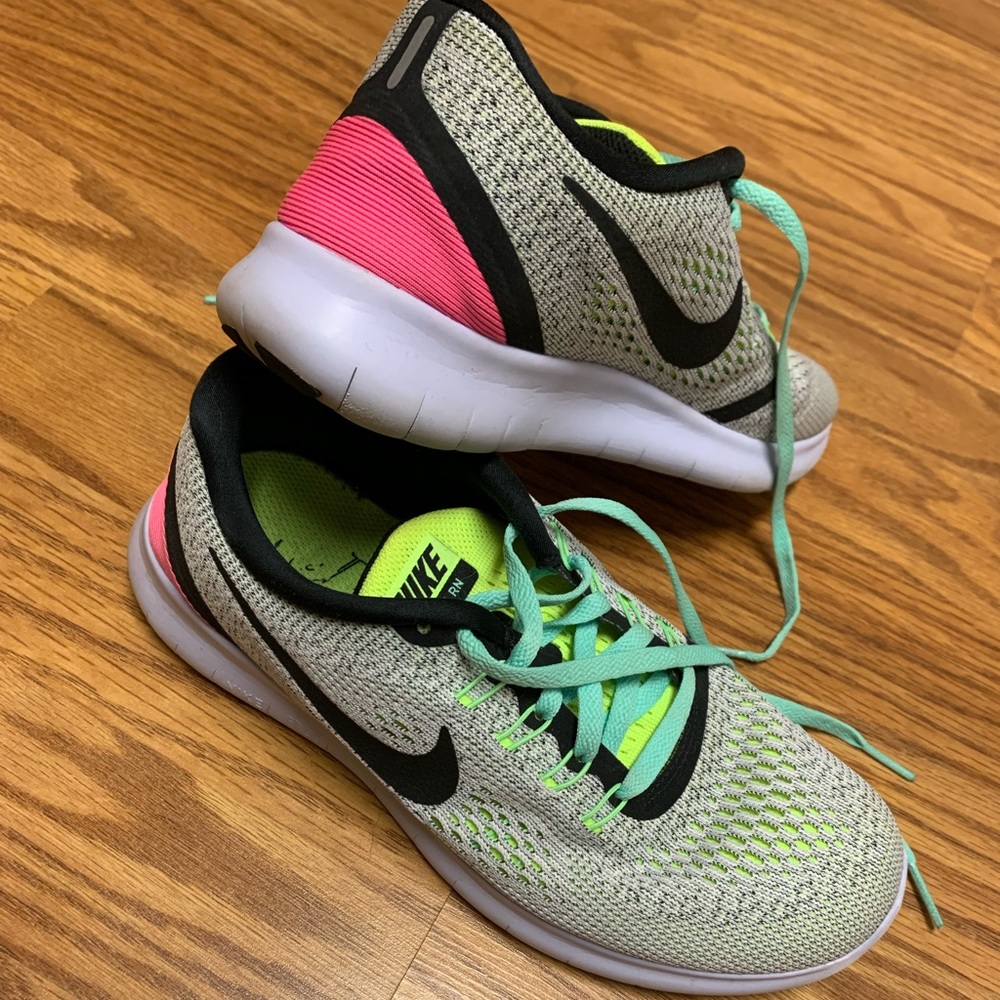 Nike Free Run - Women’s Size 7